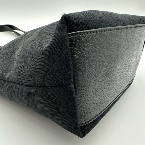 Authentic Gucci Charmy Small Tote shoulder Bag - Picture 5 of 16